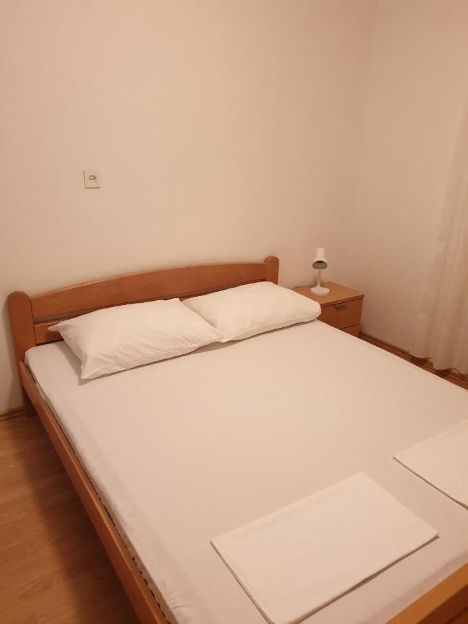 Apartment Metajna 4120C Eksteriør billede