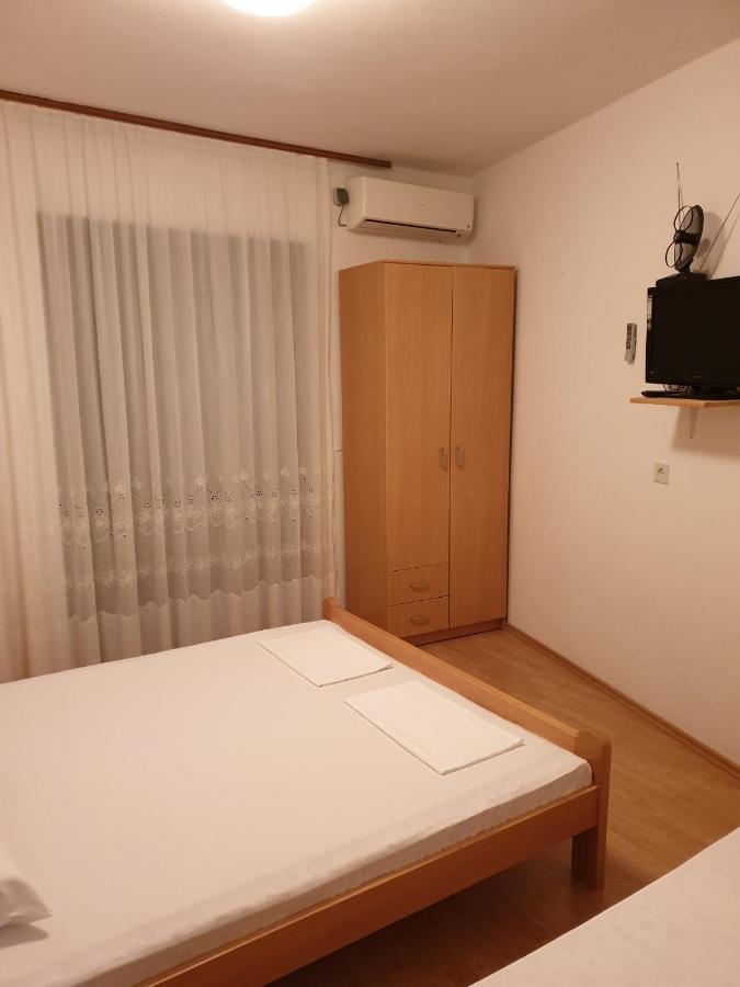 Apartment Metajna 4120C Eksteriør billede